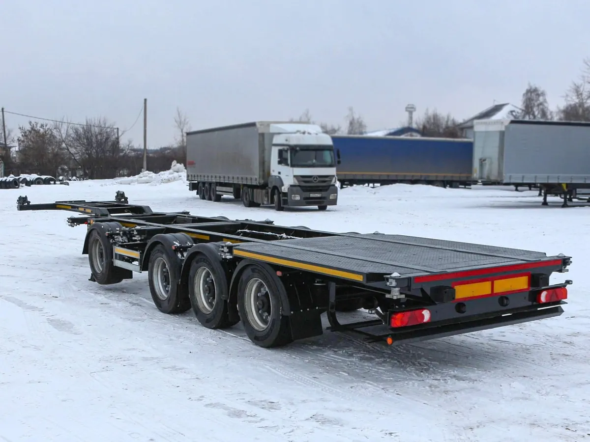 Полуприцеп контейнеровоз Тонар K4-U (99891) из нашего арендного парка — фото, цена, характеристики