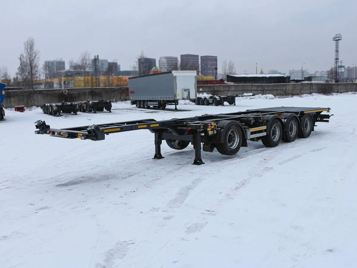 Полуприцеп контейнеровоз Тонар K4-U (99891) из нашего арендного парка — фото, цена, характеристики