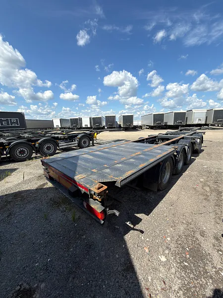 Полуприцеп контейнеровоз Тонар K4-U (99891) из нашего арендного парка — Контейнеровозы в лизинг и аренду